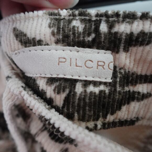 Anthropologie Pilcro The Wanderer Low-Rise Pants Printed Corduroy Size 28 Casual - Picture 11 of 16